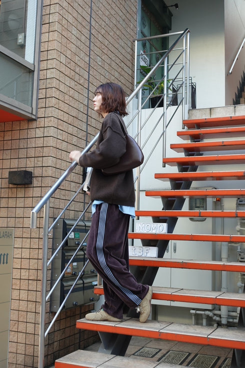 ベロアラインルーズパンツ